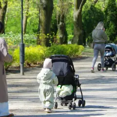 800 plus na dziecko: Zasady, terminy, wypłaty uniknij błędów!