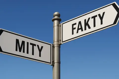Znak drogowy z napisami "MITY" i "FAKTY" symbolizuje rozróżnienie między prawdą a fałszem, jak na giełdzie pożyczek prywatnych.