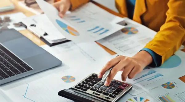 Ile się czeka na dofinansowanie z urzędu pracy? Sprawdź, dlaczego to trwa